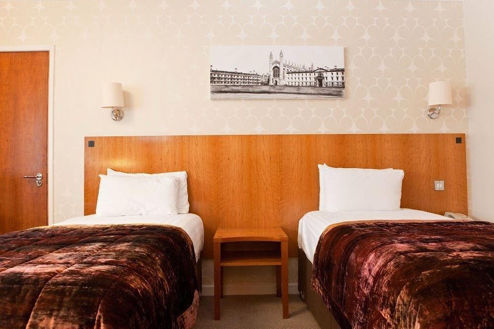 Cambridge Hotel, Bw Signature Collection Отель 4*