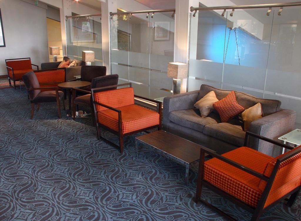 Отель Cambridge Hotel, Bw Signature Collection 4*